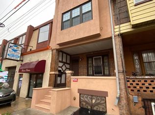 826 Reed St FLOOR 3, Philadelphia, PA 19147