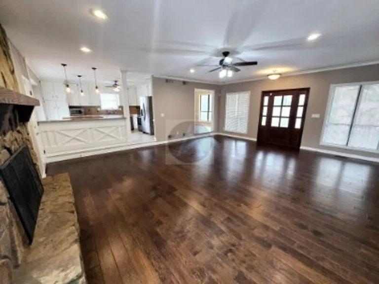 2312 Kilkenny Way NE — Photo 4