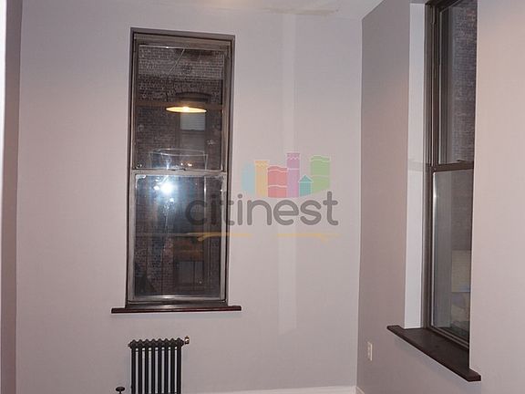 3rd image of 185 7th St #1ZT