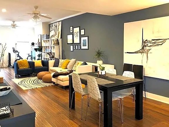 3rd image of 8 Elizabeth St #1