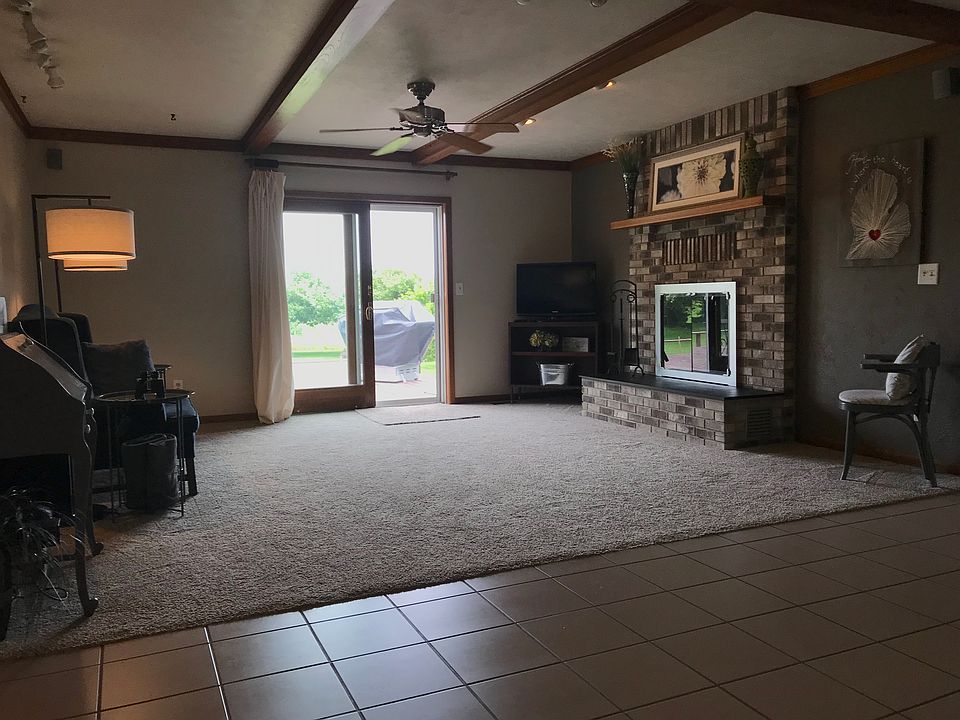 Hearth room off kitchen 
