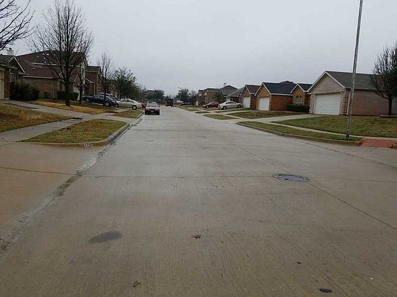 5th image of 1800 Wolf Creek Dr