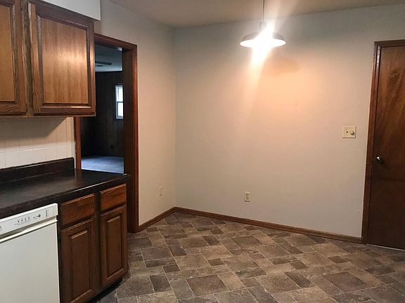 Dine-in Kitchen