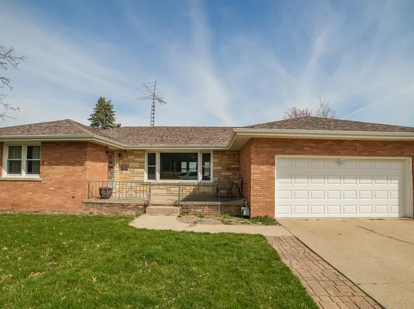 433 Park St, Manteno, IL 60950