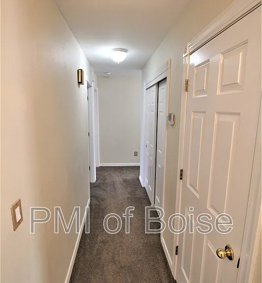 716 Kimberly Ct — Photo 9