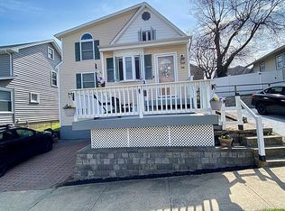 98 Prospect Ave, West Haven, CT 06516