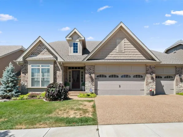 953 Grand Reserve Dr, Chesterfield, MO 63017