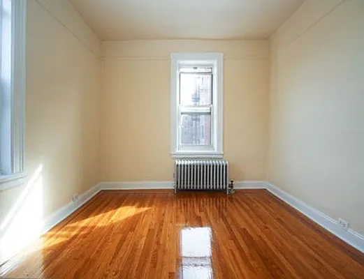 Rented by SW Queens Mezzanine | media 5