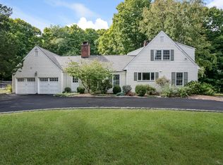 3 Mead Rd, Armonk, NY 10504