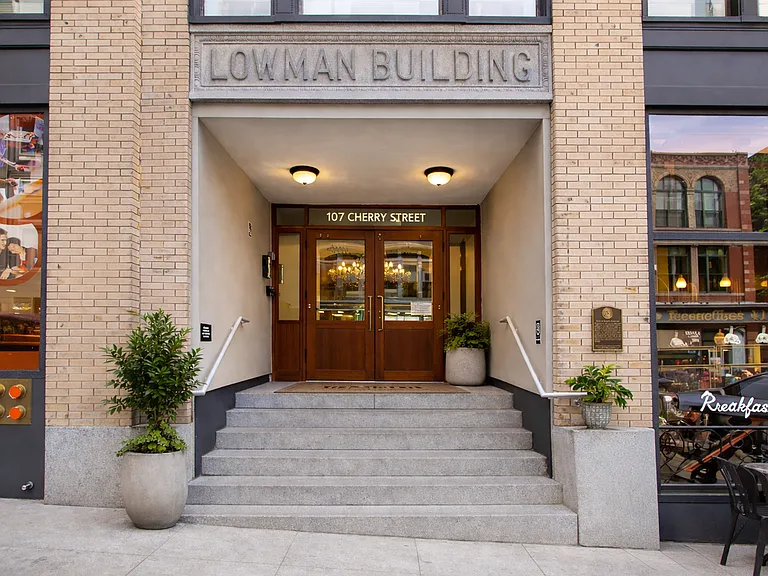 The Lowman Building — Photo 9