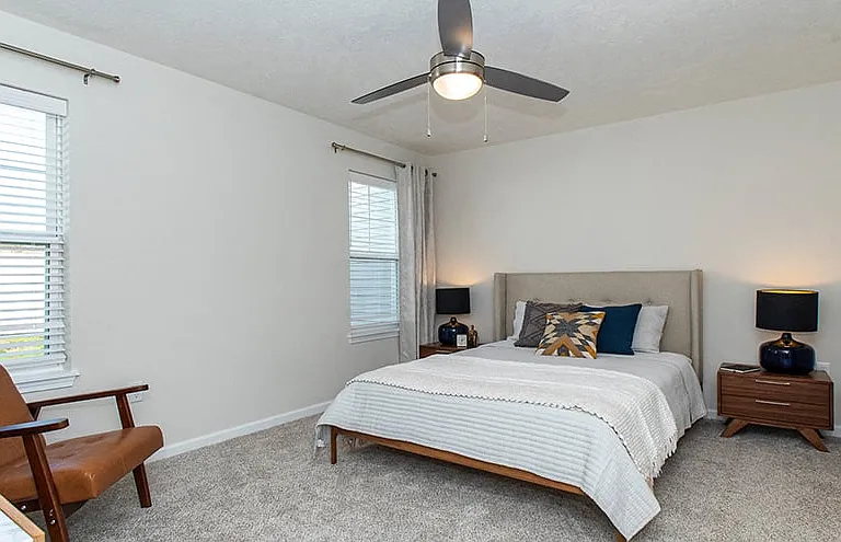 Princeton Place — Photo 14