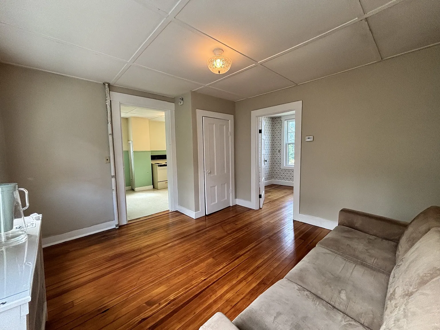 1 bed, 700 sqft, $2,000 — Photo 4