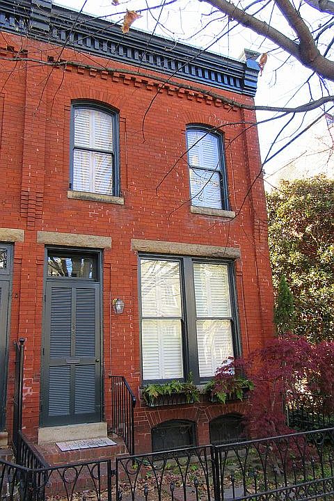 1st image of 108 N Plum St