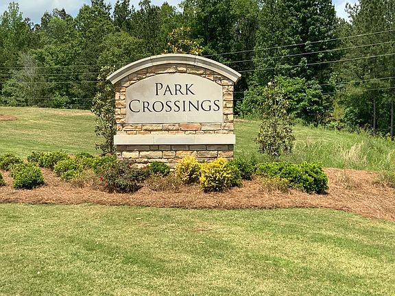 3rd image of 4016 Park Crossings Dr