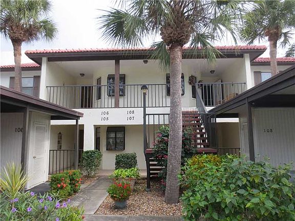 2nd image of 106 Pine Hollow Dr #106