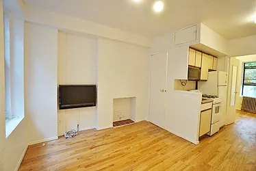 Rented by Best Apartments North Inc