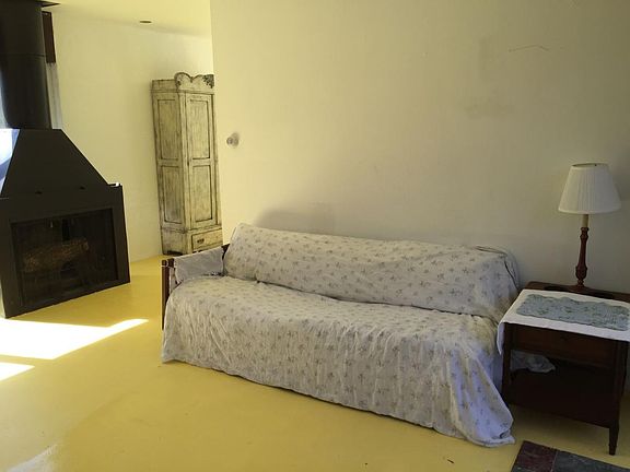 3rd image of 60 Hopeland Ln APT 2