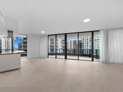 1000 Brickell Plz UNIT 2801, Miami, FL, 33131