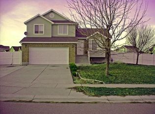 3434 W Speed Skate Cir, West Jordan, UT 84084