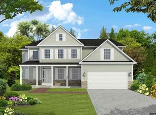 18 Heritage Pointe Dr, Clifton Park, NY 12065