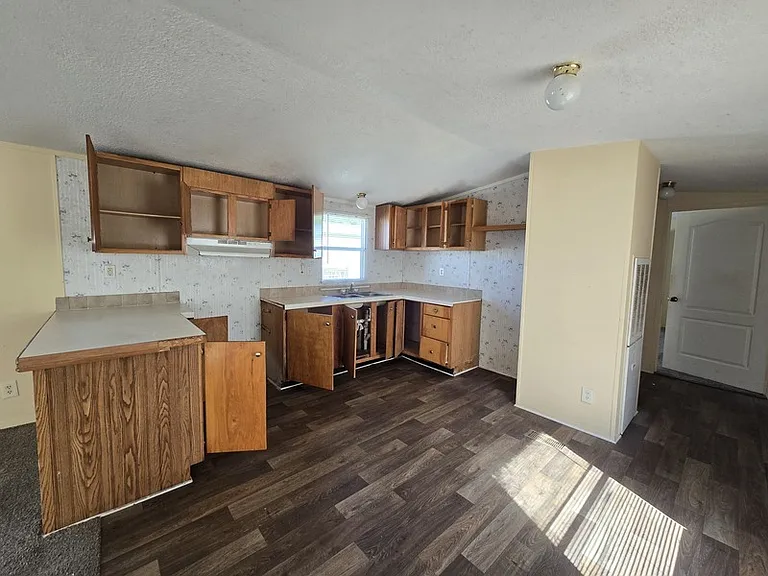 2412 Cattail Cir #45 — Photo 8