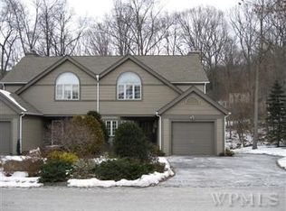 10 Coventry Cir, Mahopac, NY 10541