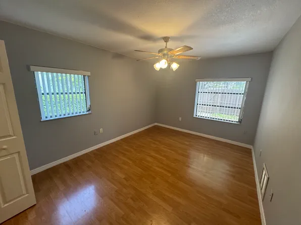 14108 SW 55th St, Miami, FL 33175