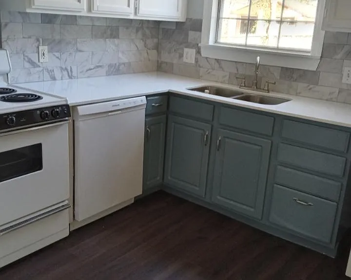 3129 Willing Ave — Photo 3