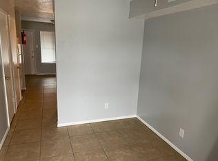3900 11th St NW #1, Albuquerque, NM 87107