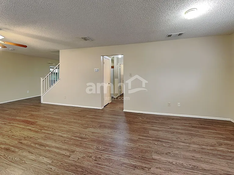 4611 Camas — Photo 7