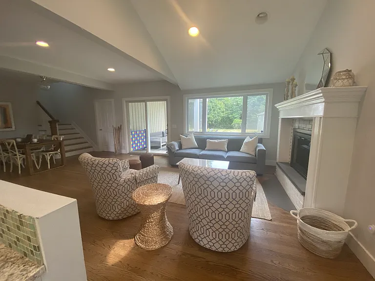 19 W End Ave — Photo 10
