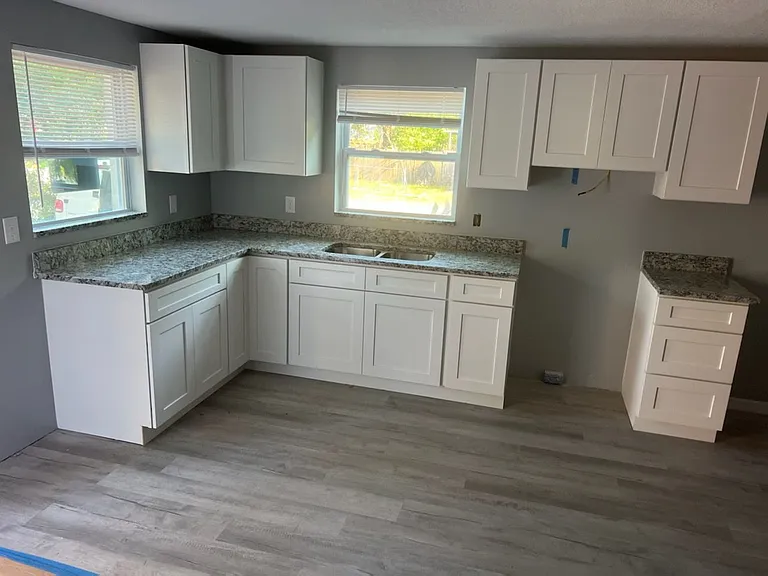 8103 N Rome Ave — Photo 5