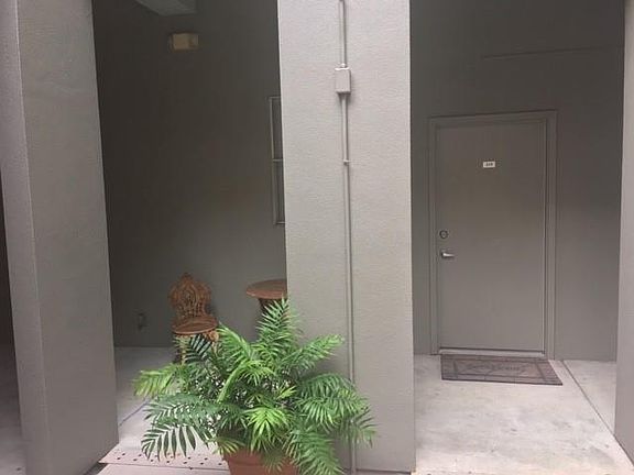 3rd image of 448 Julia St APT 219
