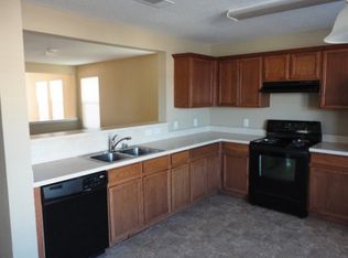 1413 Ashview Cir, Dallas, TX 75217