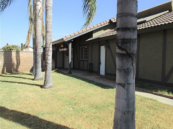 3rd image of 24282 Nicole Ct
