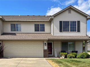 832 SE Crabapple Dr, Waukee, IA 50263