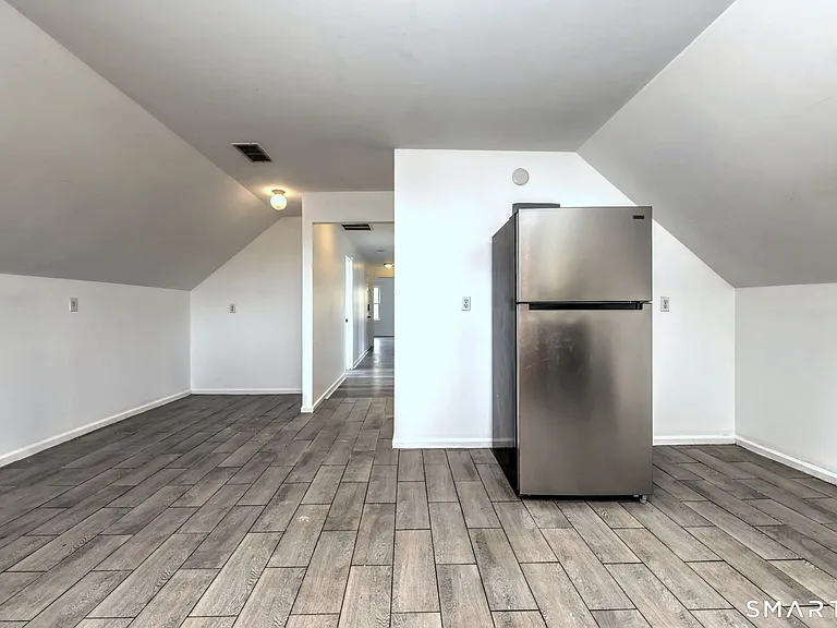 483 Ferry St #3 — Photo 24
