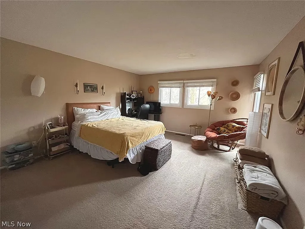 2 bed, 1224 sqft, $1,100 — Photo 1
