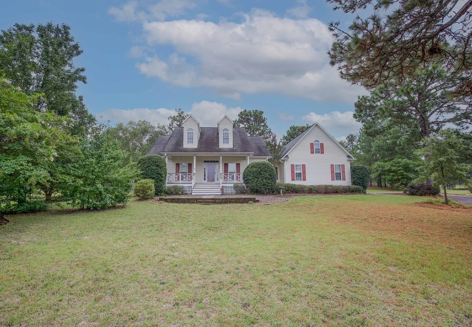 3 bed, 2.5 bath, $2,200 — Photo 2