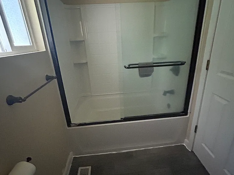 22302 Glenview Ct SE — Photo 38