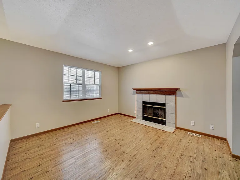 8823 Lincoln St #1 — Photo 3