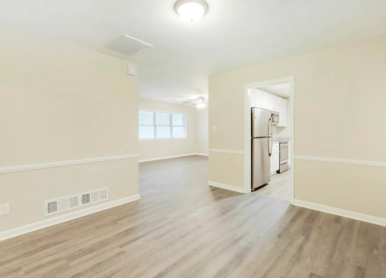 3 bed, 1744 sqft, $2,095 — Photo 4