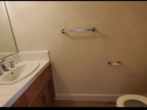 5th image of 1638 W North Bear Creek Dr