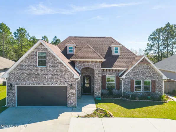 3045 Rue Michelle Rd, Diberville, MS 39540