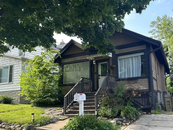 2825 Oakridge Ave, Madison, WI 53704
