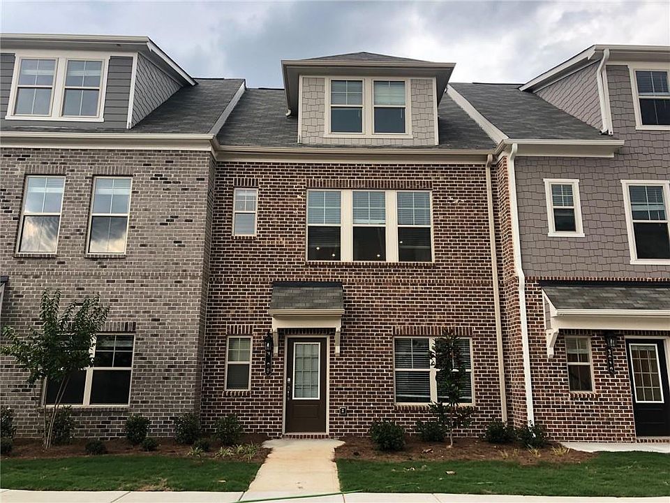 1st image of 3009 Regal Crown Dr #13