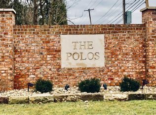 8604 Polo Ct, Youngstown, OH 44514