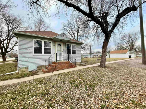 109 W 1st St, Everly, IA 51338