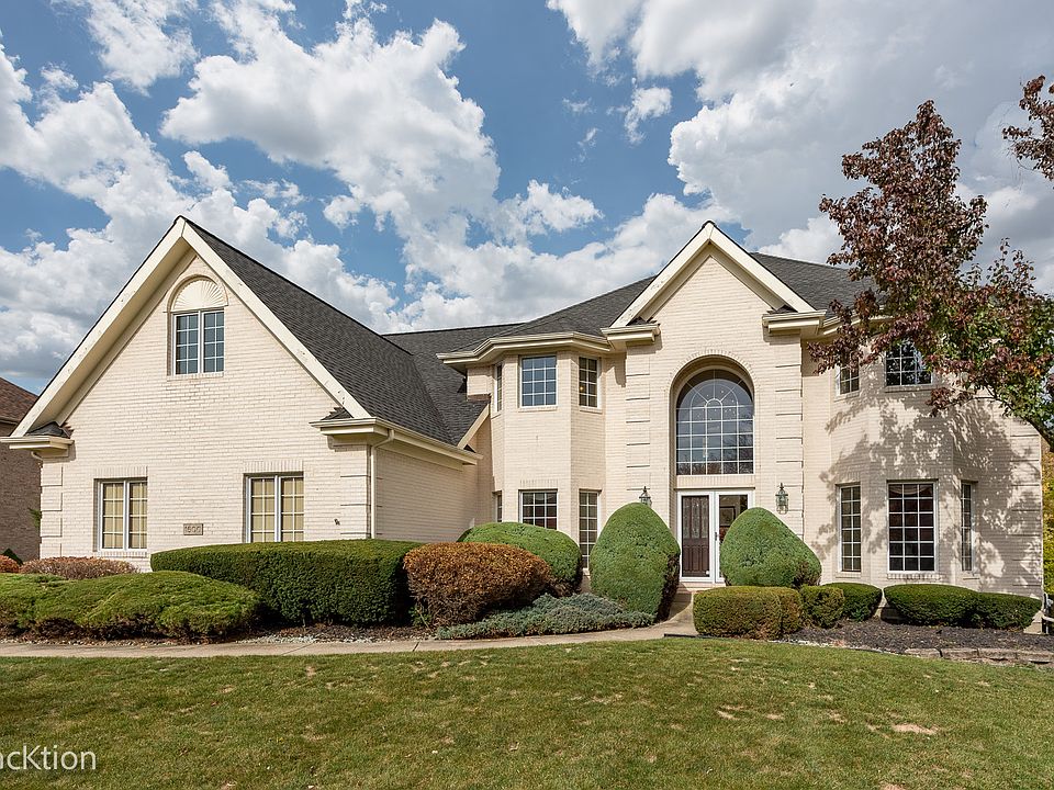 1500 Darien Club Dr, Darien, IL 60561 Zillow