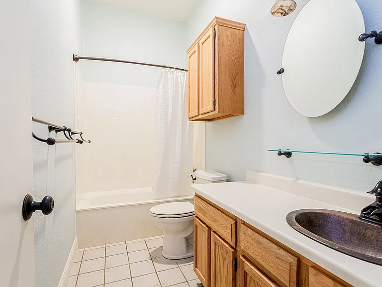 2109 Castle View Dr — Photo 18